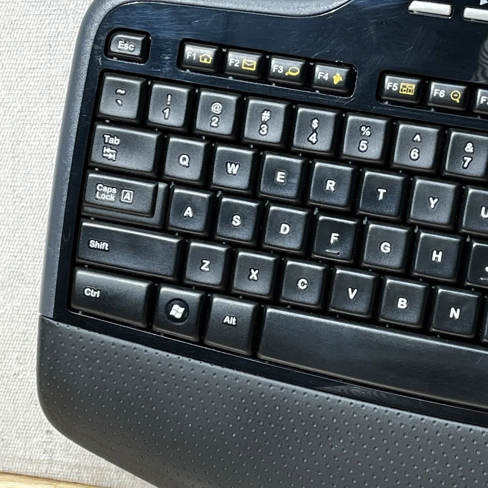 Logitech‎ MK710 MK700 Wireless Keyboard Unifying Receiver – Keys Stick – Parts